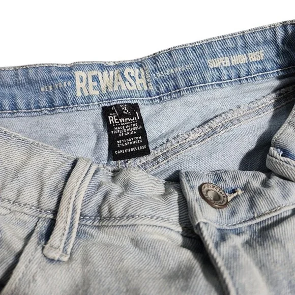 Rewash Super High Rise Distressed Denim Shorts Light Wash Size 3 / 26 Cut offs - Picture 3 of 8